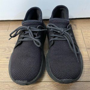 Vessi Everyday Classics Sneakers Runners Waterproof Black on Black Size 5